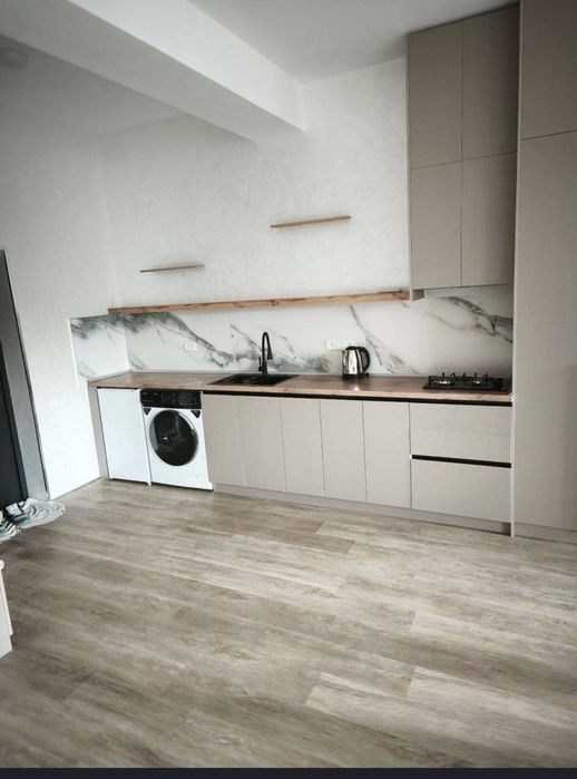 Arenda Turkiston metro 1 kom