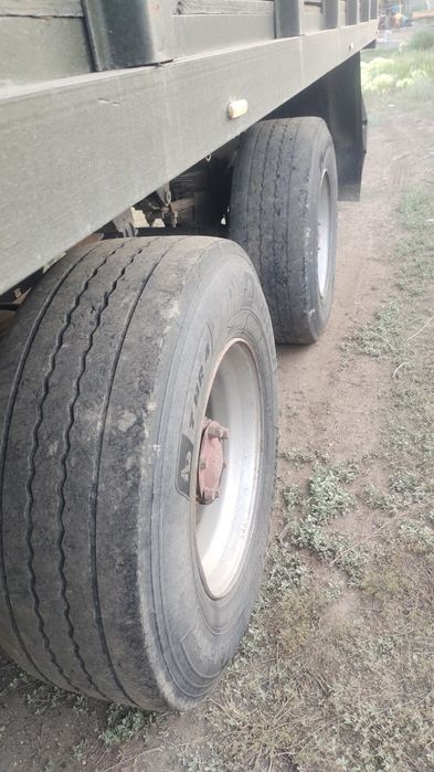 Продам прицеп  длина 9м