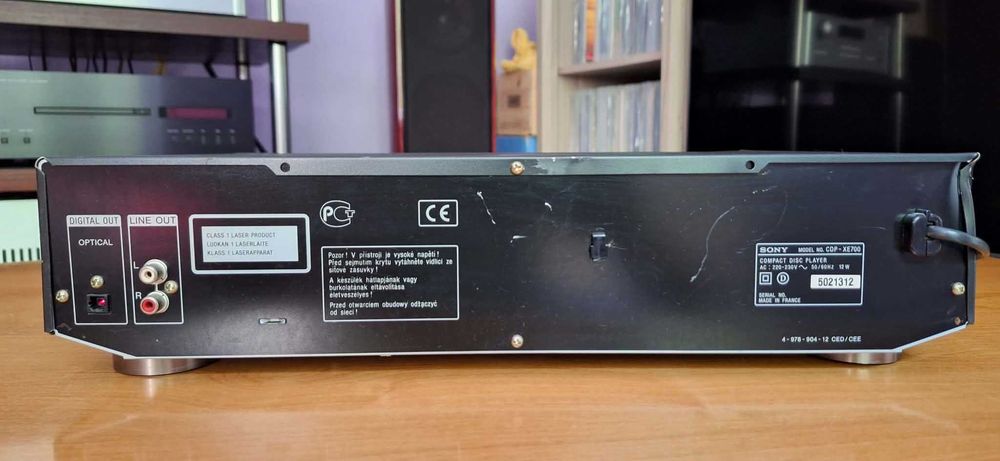 CD Sony CDP-X 700