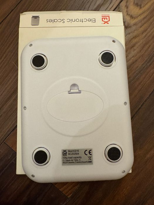 Електронна кухненска везна 10 кг – (open box)