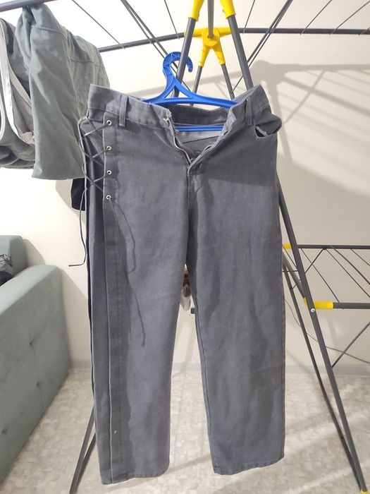 Продам джинсы новые