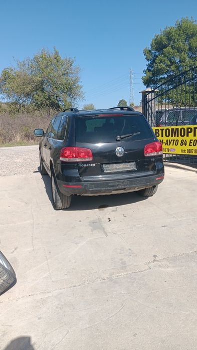 Vw Touareg 2.5 R5,174 к.с. , 60 броя на части