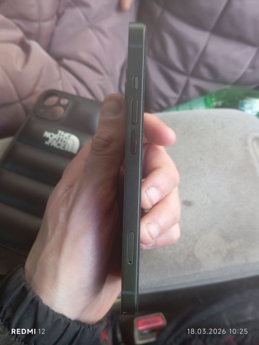 Продам или обмен айфон 13 на 128