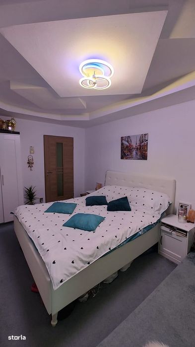 De vanzare apartament 3 camere,zona George Enescu