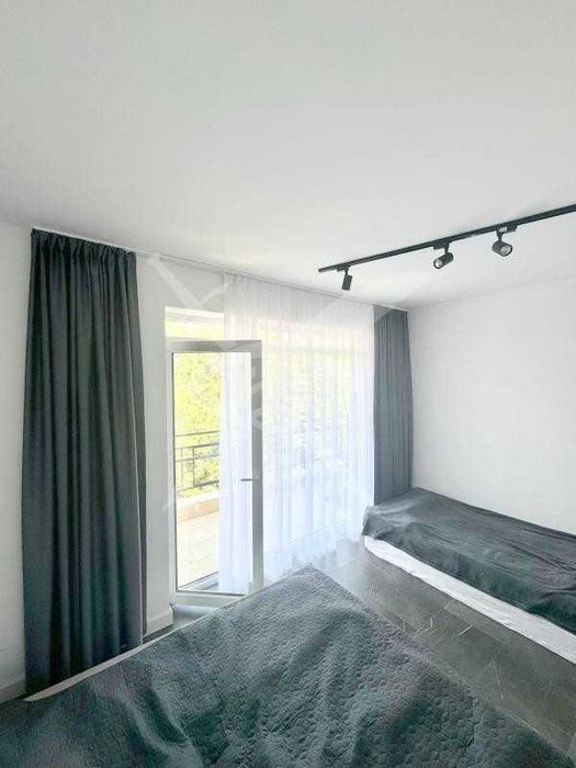 Продава се Тристаен апартамент в к.к. Слънчев бряг - 118 кв.м за 1000 €/кв.м - Снимка #3