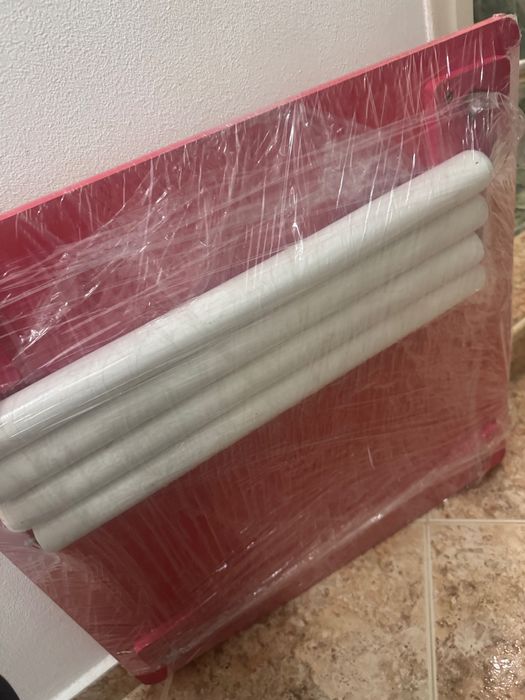 Дървена масичка със столче