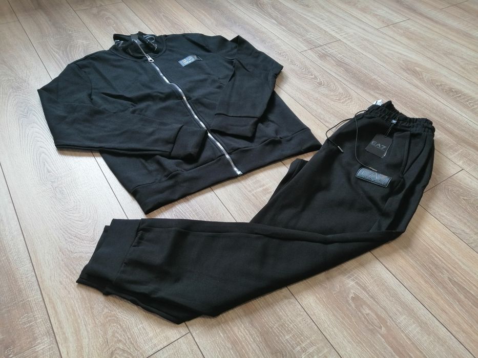 Emporio Armani мъжки спортен екип S