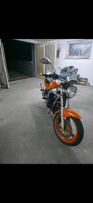Vând motocicletă Suzuki GS500