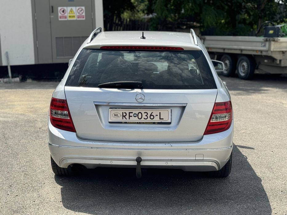 Mercedes C200 2013