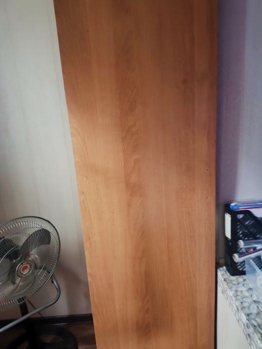 Продам шкаф срочно