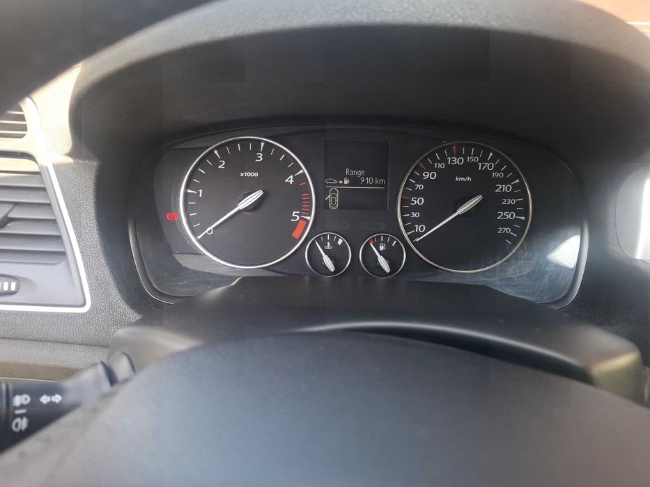 Vând mașină Renault laguna 3