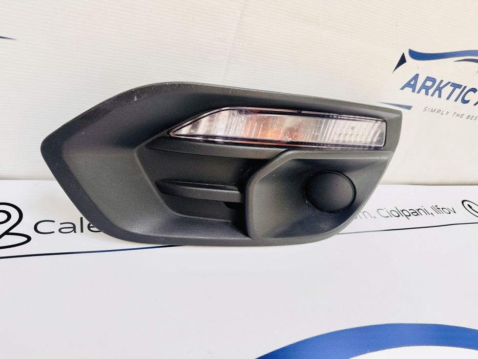 Grila  stanga bara fata Iveco DAILY  dupa 2020