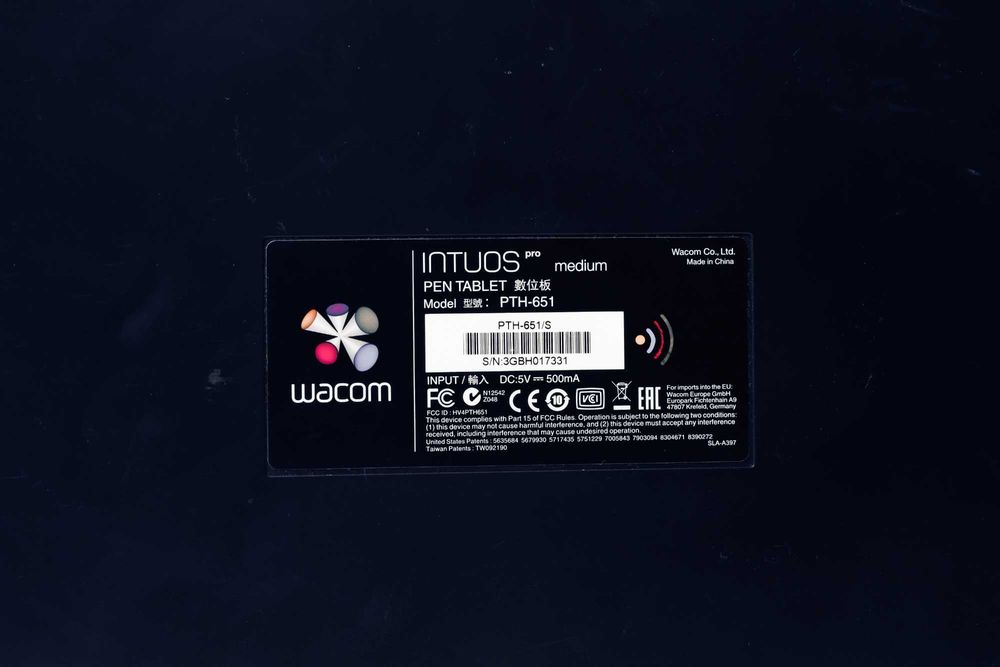 Графический планшет WACOM — PTH 651