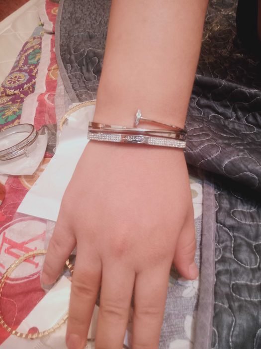 Продам новый браслет Булгари