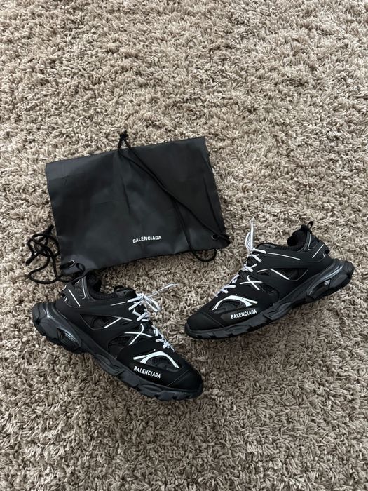 Balenciaga Track