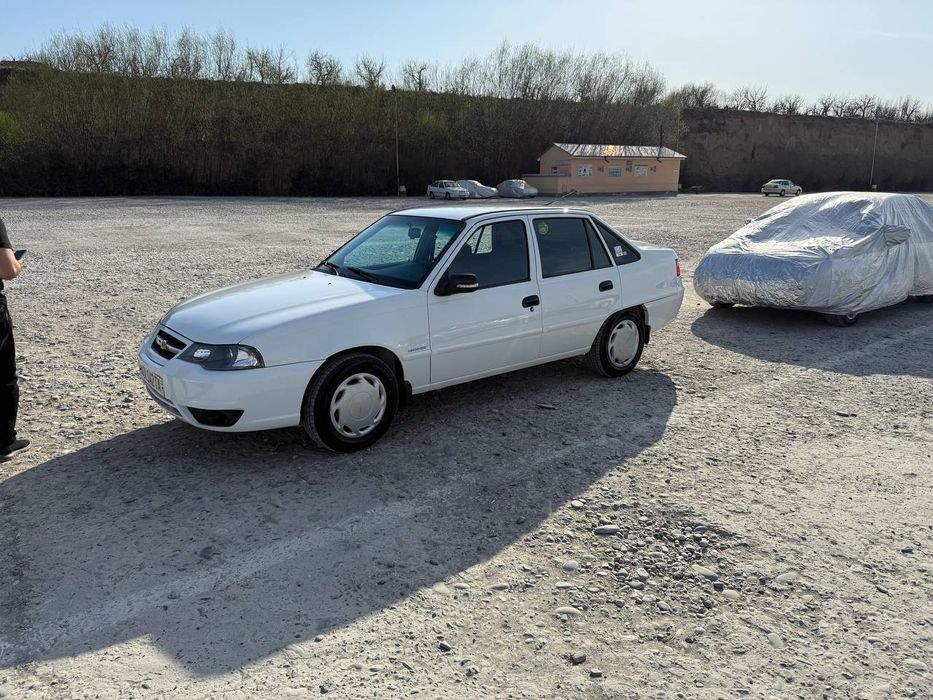 1.6luks  neksiya 2015yil metan gaz toza moshin