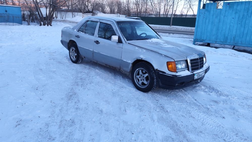 Продам Мерседес 124