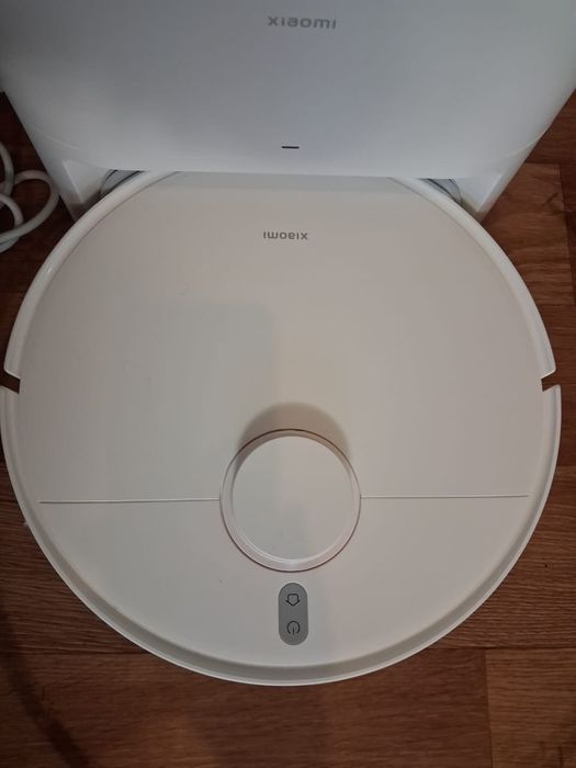 Продаётся робот пылесос Xiaomi