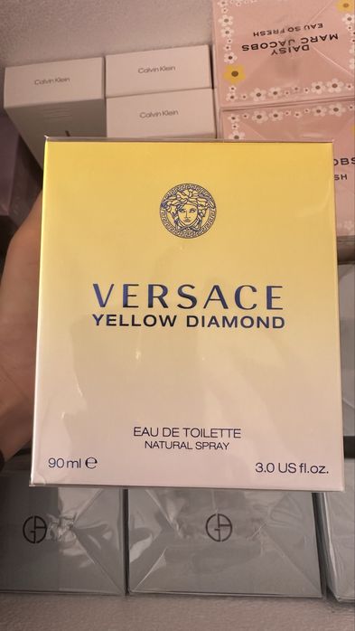 Versace yellow Diamond