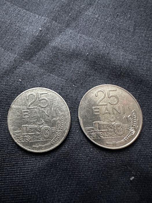 Vand monede de colectie Romanesti