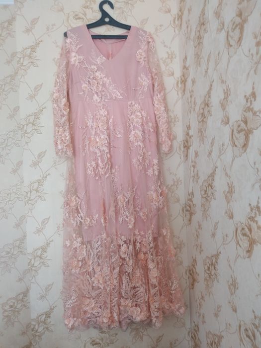 Продам вечернее платье