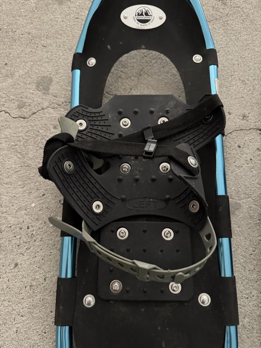 Rachete zapada cu o curea rupta