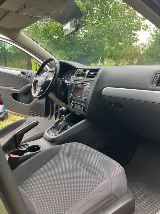 Volkswagen Jetta 2011