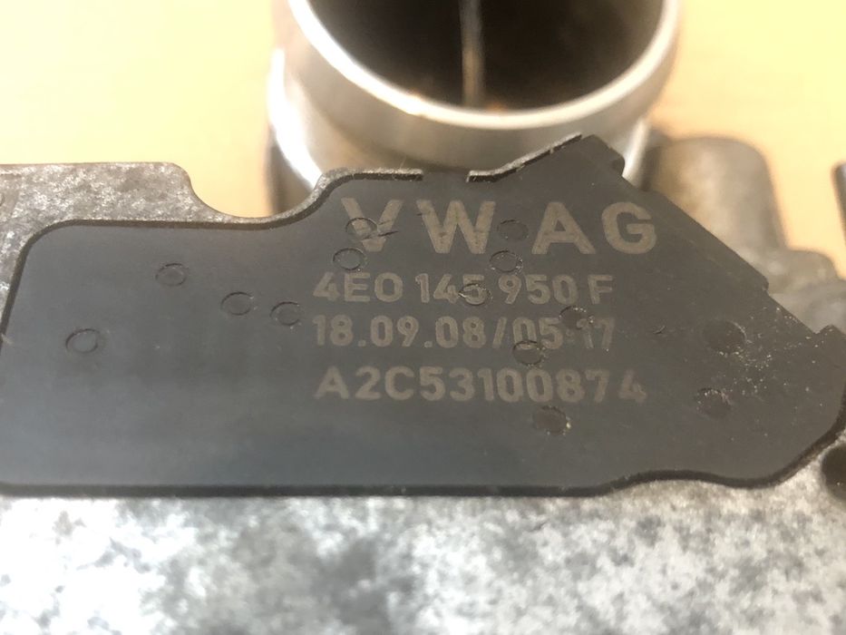 Clapeta acceleratie Audi A4 A5 A6 Q5 Q7 / VW Touareg , Phaeton 2.7 3.0