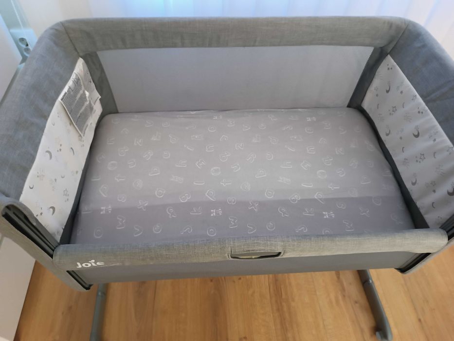 Бебешка кошара Next to me Joie