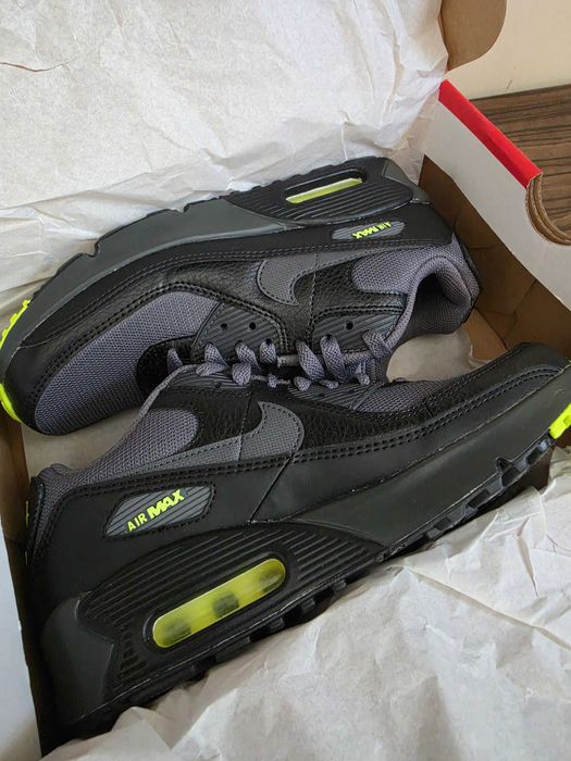 Nike Air Max 90 NN GS LRS - модел - ЧИСТО НОВИ Оригинални маратонки