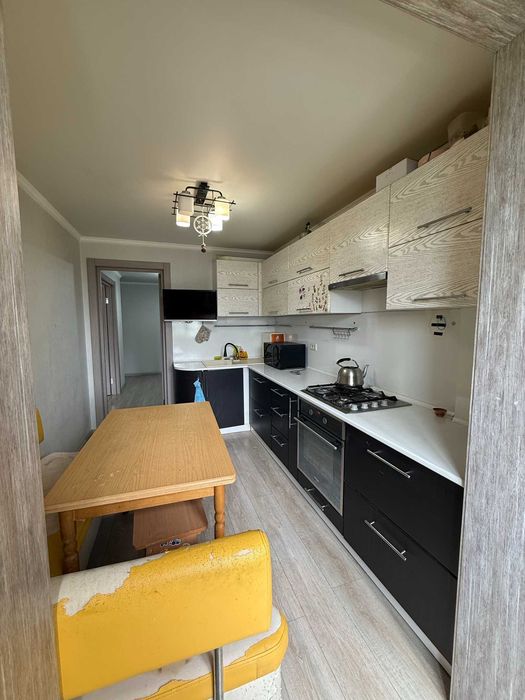 продам 4 ком квартиру в ЦЕНТРЕ
