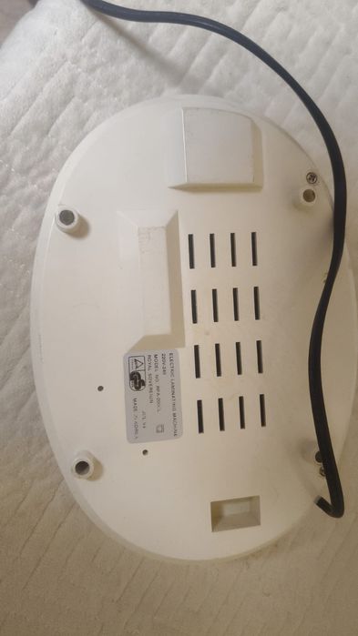 В Петропавловске Продам ламинатор мини 11 см Корея