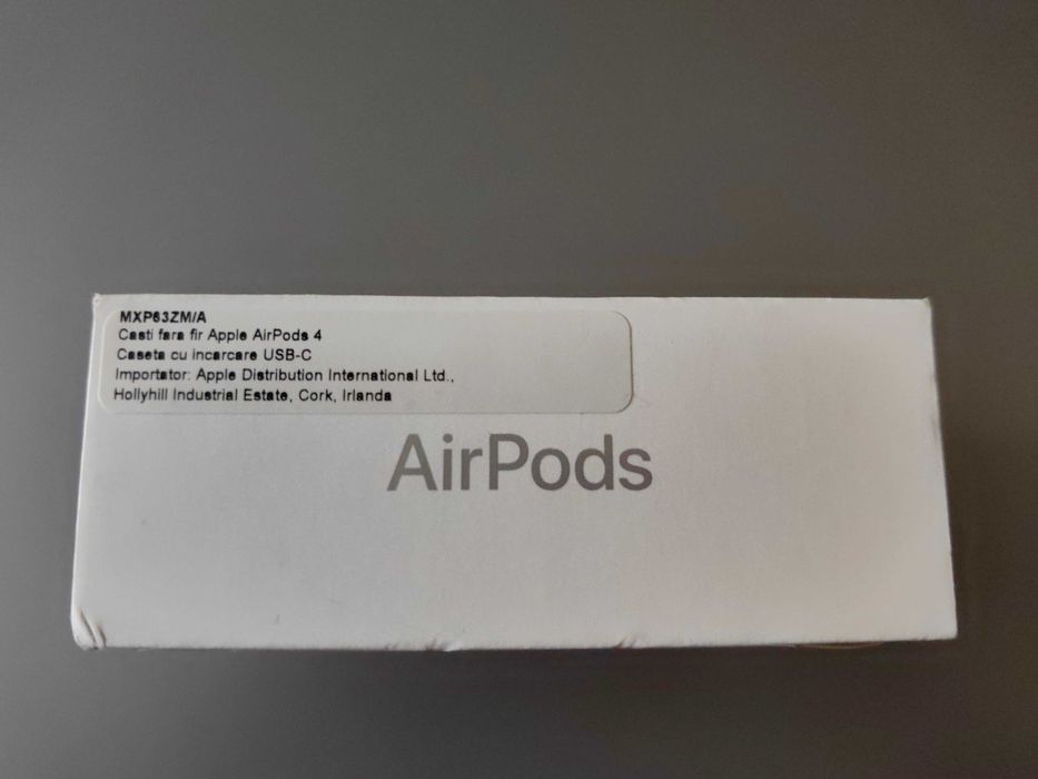 Casti  AirPods  4
