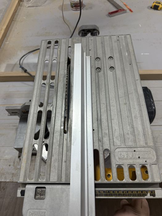 DeWalt углапил за 320000