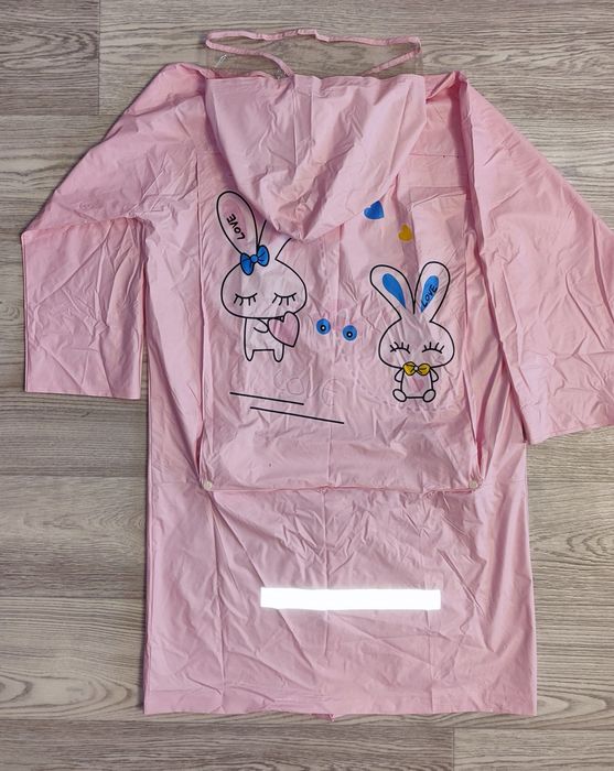 Продам дождевик для девочки