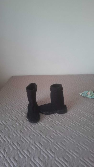 Încălțăminte lucrata manual