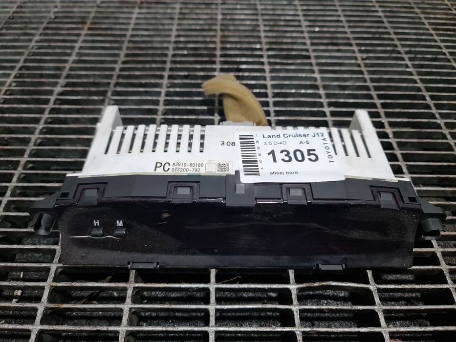 Afisaj bord Toyota Land Cruiser J12 2002 - 2010 (1305) 8391060180