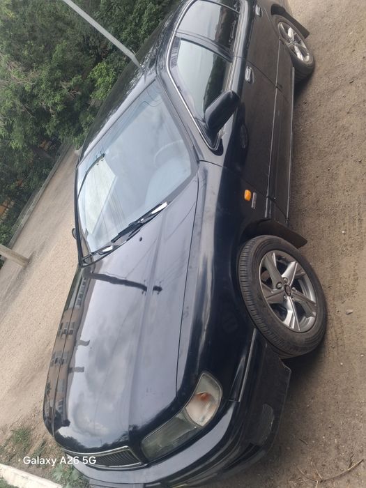 Продам автомобиль Nissan Maxima