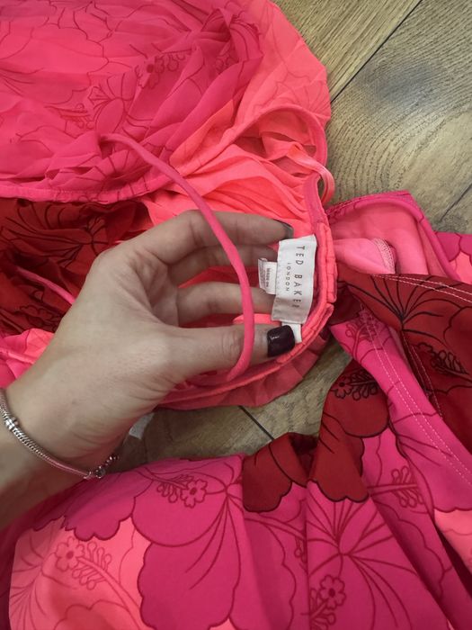 Дамски бански и рокля ted baker