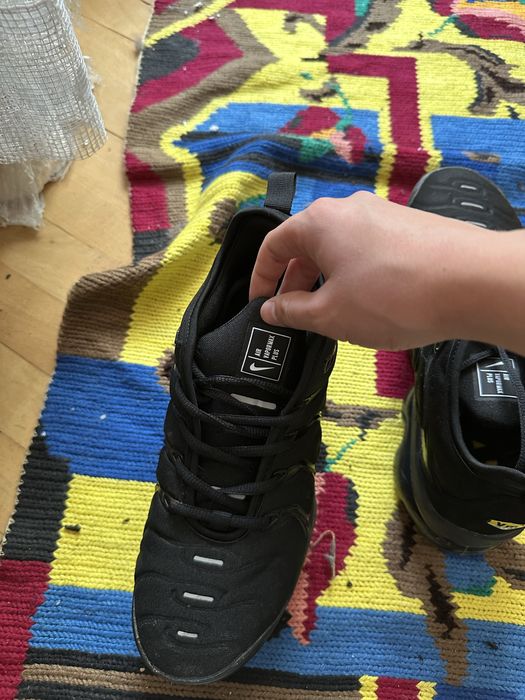 NIKE Air Vapormax Plus