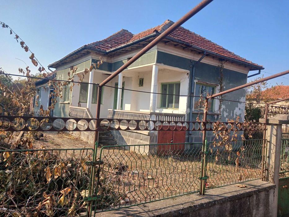 Продава се Къща в София, Сухата река - 76 кв.м за 119 €/кв.м - Снимка #1