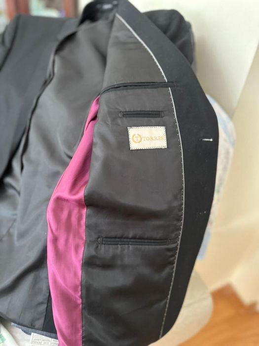 Продам мужской костюм