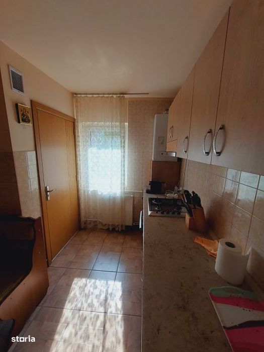 Apartament 2 camere, decomandat, etaj 1/4, ZORILOR, strada Pasteur