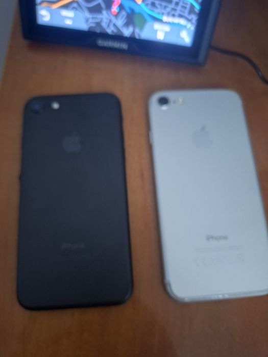 Telefoane  mai vechi dar in stare inpecabila