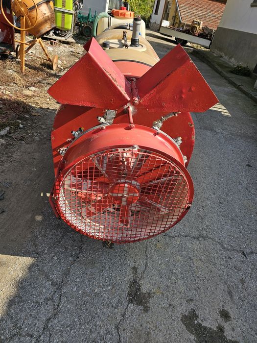 Вентилаторна пръскачка 600