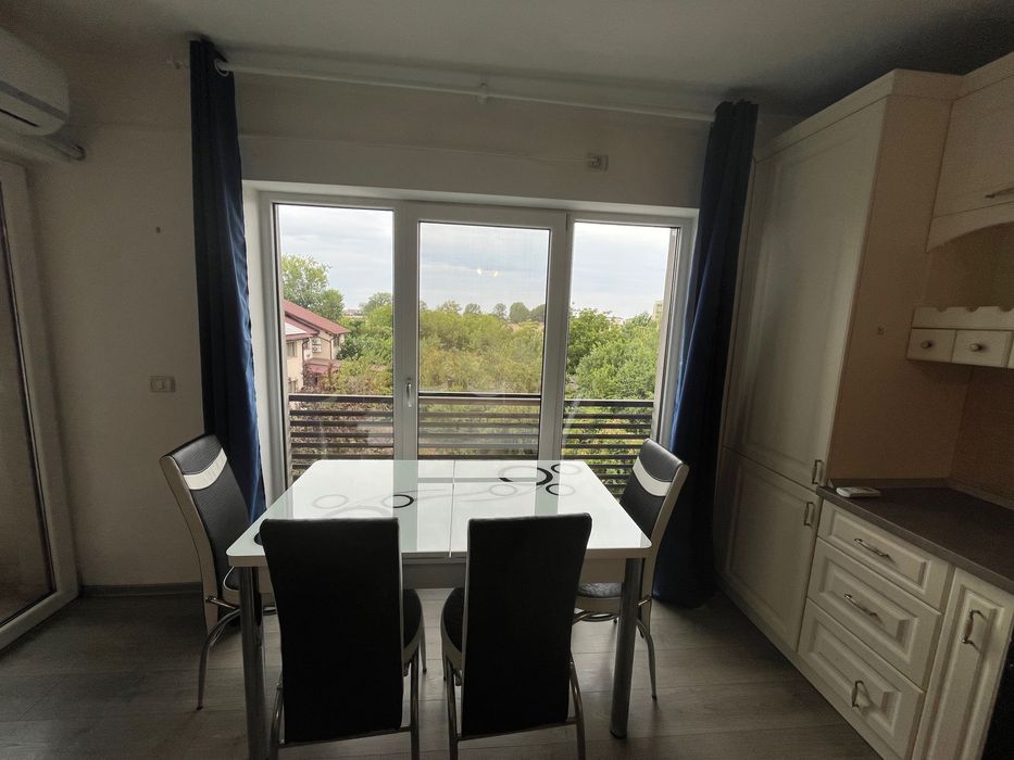 Inchiriez apartament cu 3 camere Giroc