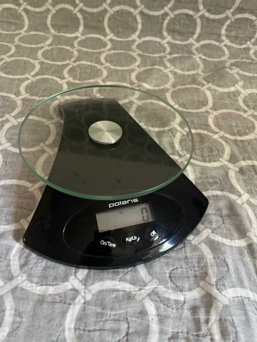 Кухонные весы Polaris