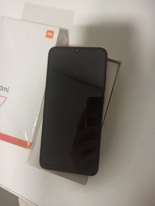 Смартфон Xiaomi Redmi 7