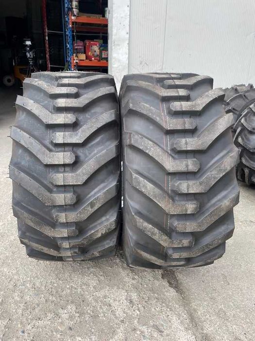 Cauciucuri noi 15.5/60-18 cu 10 pliuri pentru remorca marca BKT