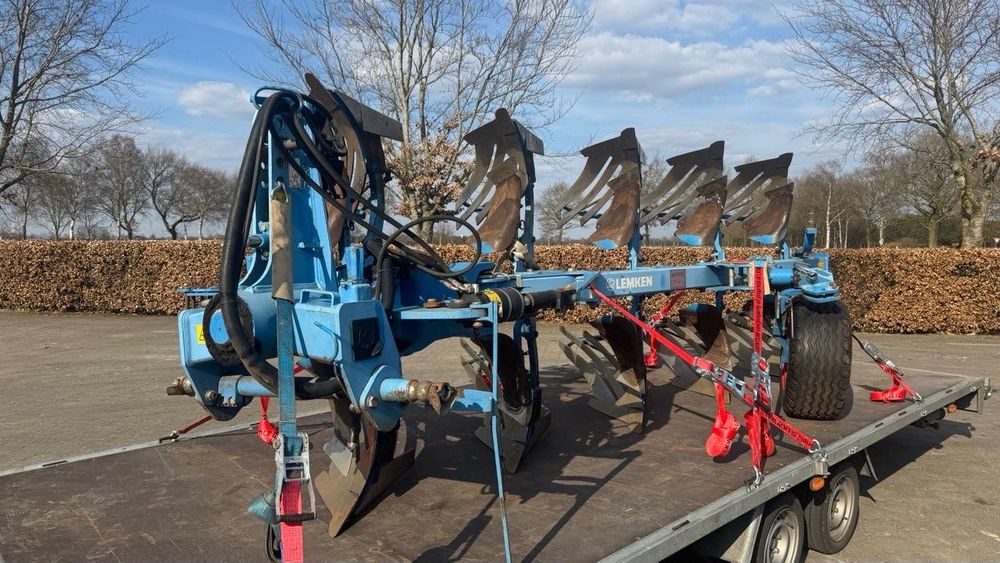 Lemken Europal 8.  Case Puma, Claas Arion, John  Deere tortadi